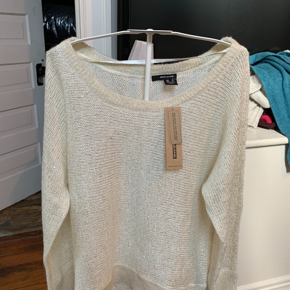 Dkny jeans soft metallic sparkle sweater. NWT